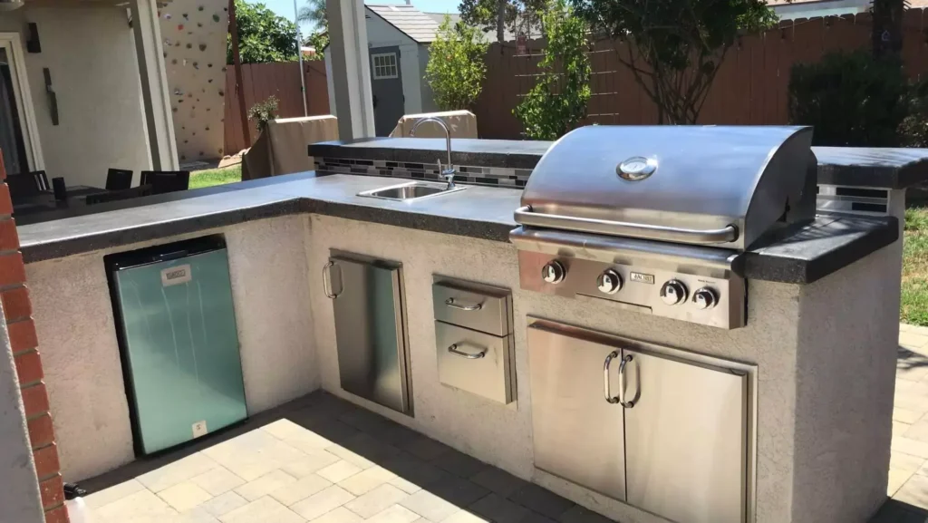 Outdoor Kitchen Construction San Diego, Outdoor Kitchen Contractor San Diego- Sunny Builders Group, Outdoor Kitchen Contractors San Diego